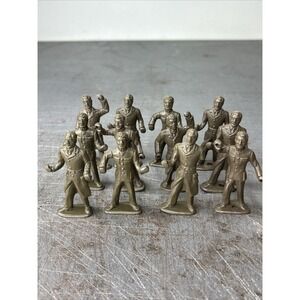 Vintage Lot 1960s MPC Ring Hand Plastic Figures Soldiers Olive Green Lot Of 12